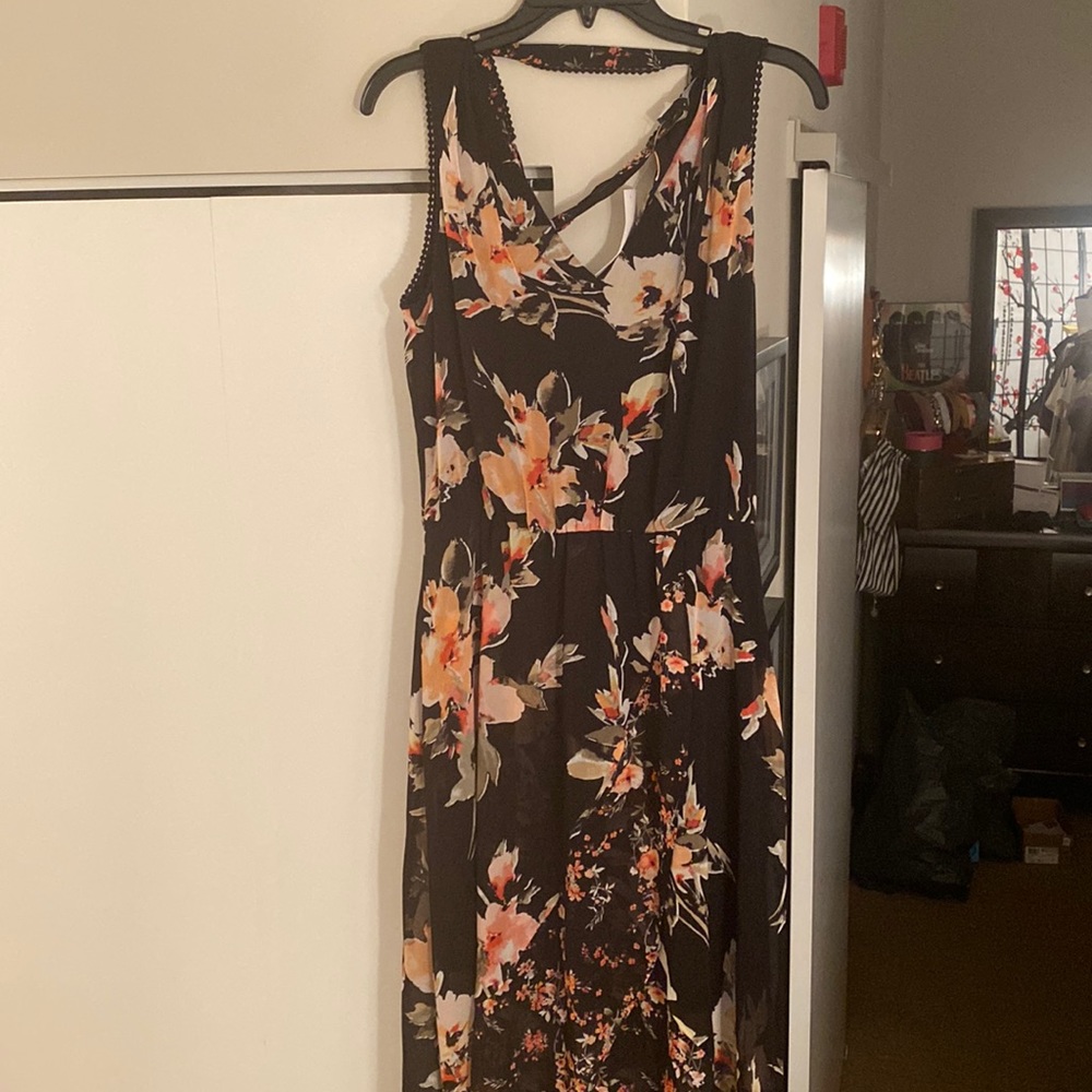 Never worn maxi dress with floral print